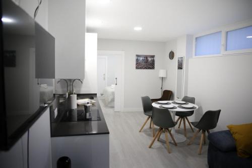 Alamedilla Apartamento | E&R-2 Plaza España