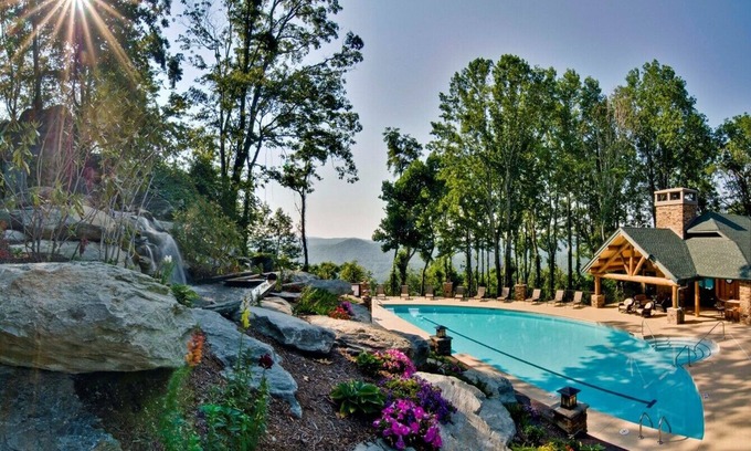 Foscoe Casa | Eagle's Wings- Mountain House, Gated Resort, Indoor/Outdoor Pools and Hot Tub, Fishing Ponds, Fit...