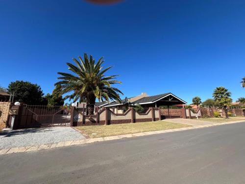 Klerksdorp Apartamento | Eagles Rest