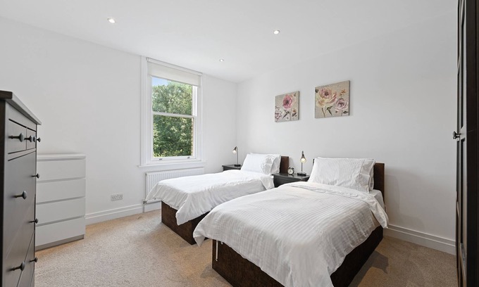 Ealing Apartamento | Ealing Broadway - Lovely 2 Bed flat with offstreet parking