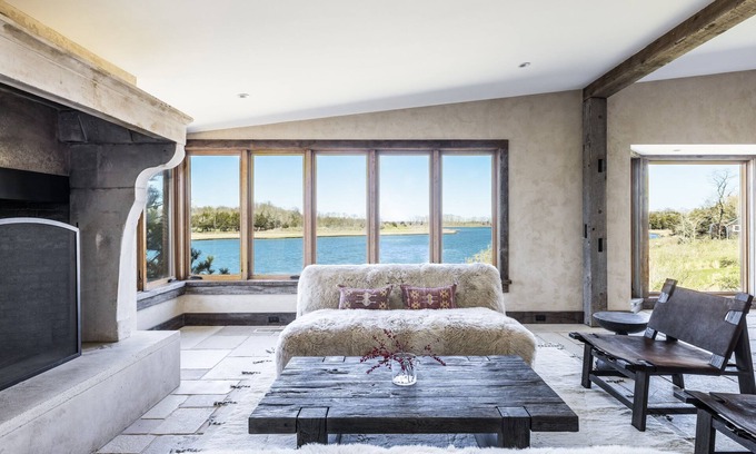 Springs Casa | East Hampton Waterfront