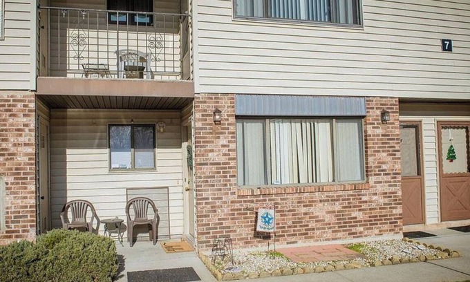 New Haven Condominio | East haven a gateway , & still be connected to the real world at the same time