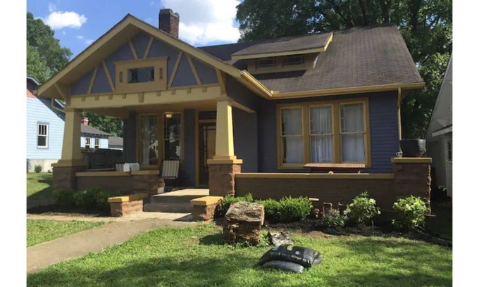 Maxwell Casa | EAST NASHVILLE Big & Hip