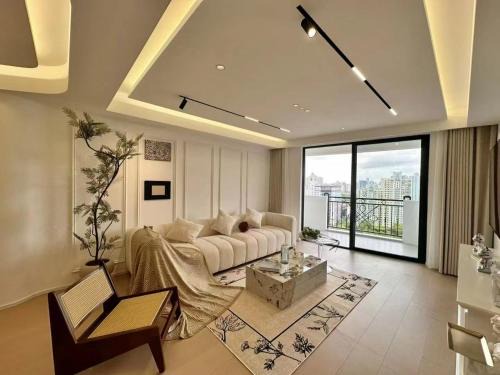 Jing'an Apartamento | Eastern Hub - Jing'an Temple Branch Shanghai Hanlin Mansion Jing'an Temple Nanjing West Road Henglong Plaza Jiuguang Center Mall
