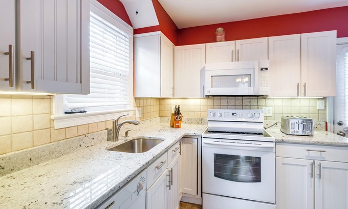 College Park Casa | Easy Access to Dtwn DC: Hyattsville Home!