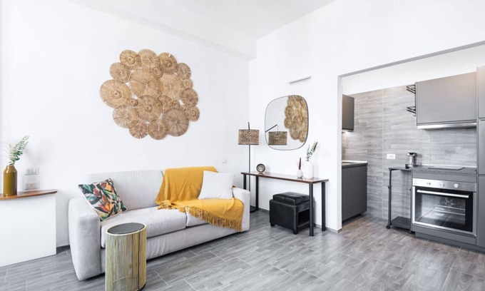 Porta Nuova Apartamento | Easylife - Modern and bright studio in Repubblica