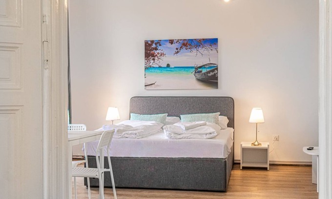 Wahring Apartamento | Easystay 2BR Apt. near AKH- Perfect for Longstays
