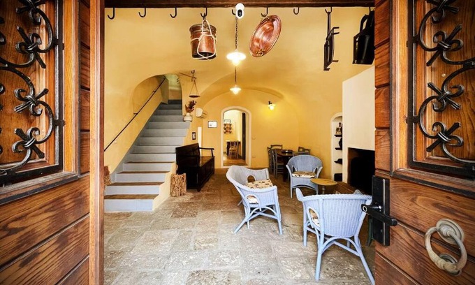Bosa Historic Centre Casa | Eat sleep and wander Bosa historic central house