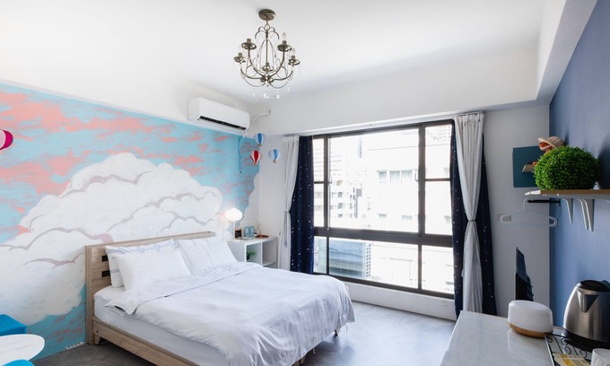 Gushan District Cama Y Desayuno | EATzzZ Hostel