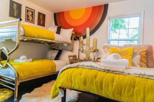 Greenwood Casa | Eccentric Bungalow East Nash Unique Design