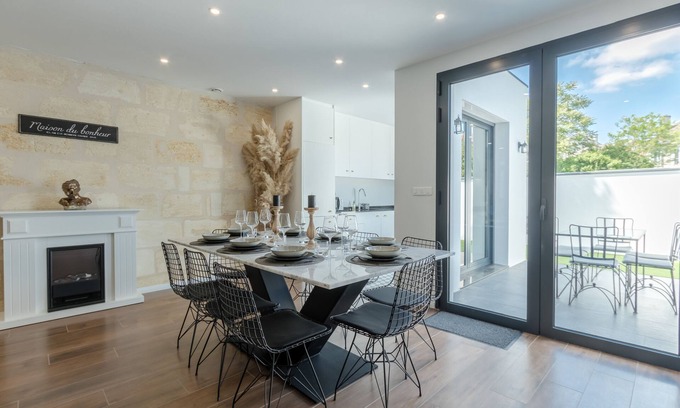 Nansouty-Saint-Genes Casa | Echoppe Jaurès - typical Bordeaux renovated house 3 bedrooms/3 bathrooms