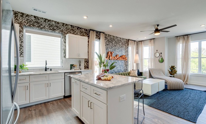 Whitebridge Casa | Eclectic Charm - 2 Rooftop Decks - The Nations