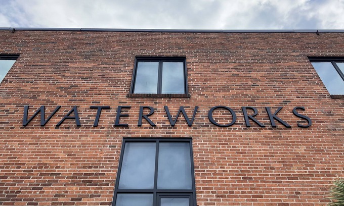 Elizabeth City Apartamento | Eclectic Riverfront Apartment in Downtown Elizabeth City, NC.