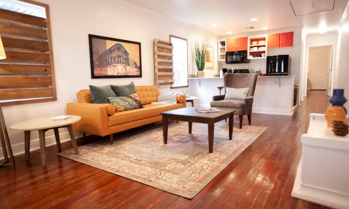 West Riverside Apartamento | Quintessential 1 BD in Historic Uptown