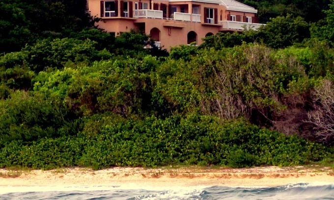 Fish Bay Villa | Villa ecológica frente al mar!
