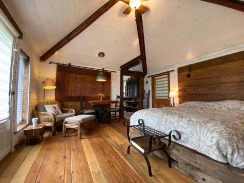 Ormstown Casa | Eco Lodge Bûcheron Bergère