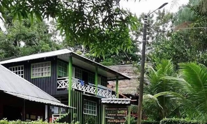 Puerto Narino Hotel | Ecocabañas Manguare