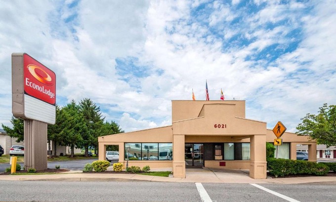 Frederick Cabina | Econo Lodge Frederick I-70
