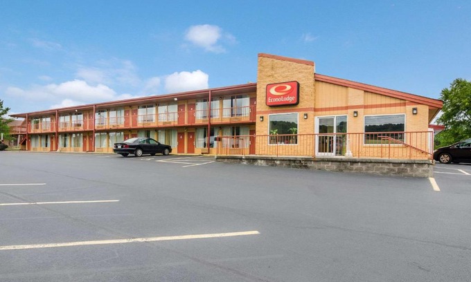 Marion Cabina | Econo Lodge Marion I-81