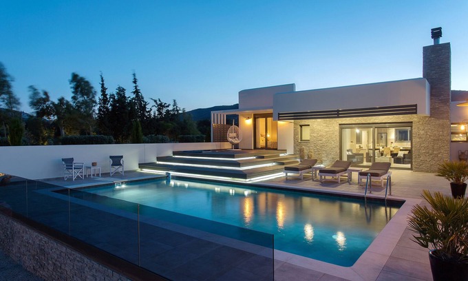 Lindos Villa | Eden Luxury Villa cerca de Lindos con piscina ecológica y jacuzzi exterior
