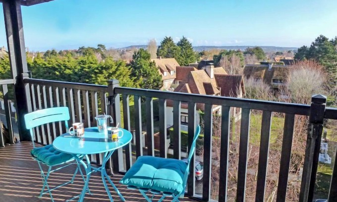 Benerville-sur-Mer Apartamento | Eden Park by Interhome