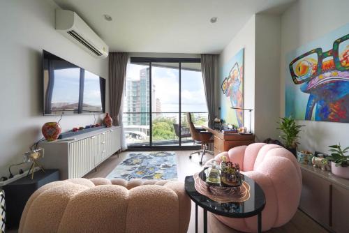 Pattaya Bay Apartamento | EDGE Central Pattaya 2bdrm Balcony Ocean View