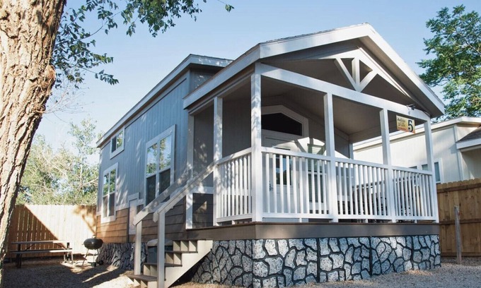 Moab Casa | Edge of the Desert Balanced Rock Cabin #05