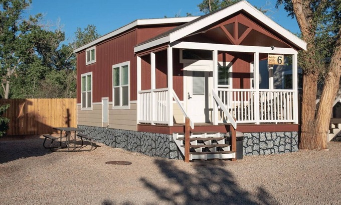 Moab Casa | Edge of the Desert Castle Valley Cabin #06