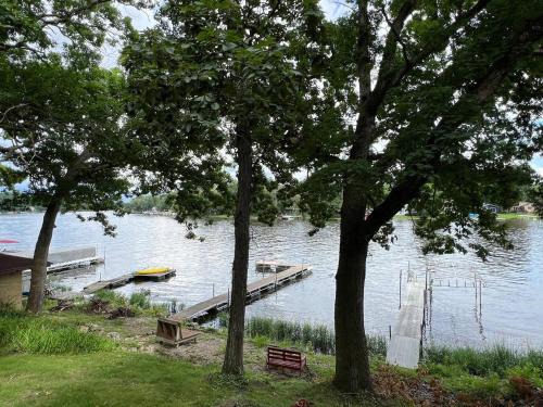 Edgerton Casa | Edgerton Escape 2 on Water with Dock