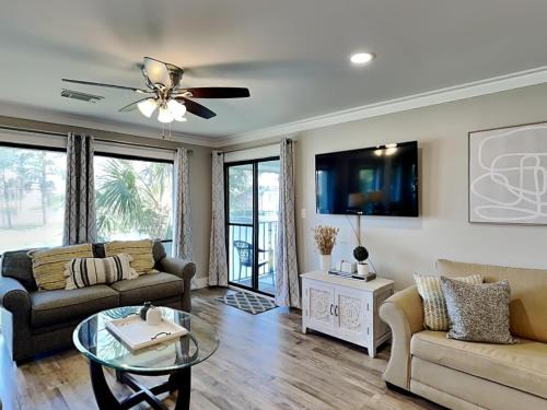 Panama City Beach Casa | Edgewater Villa #909