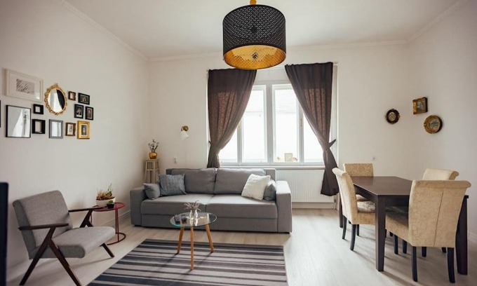 Zrenjanin Apartamento | Edith Piaf