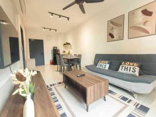 Subang Jaya Apartamento | Edumetro @ Subang Jaya by Manhattan Group