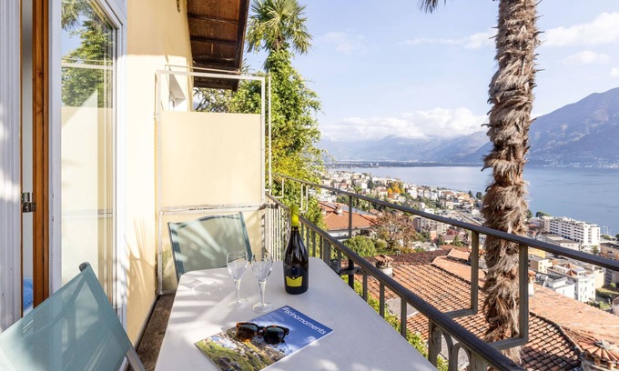 Muralto Apartamento | Egner- Apt.Glaspalast by Interhome