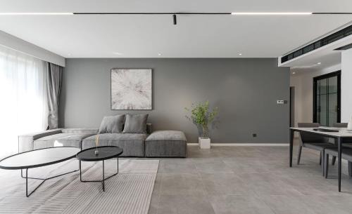 Huangpu Apartamento | EHUB - Walk to Yuyuan Garden, the Bund and People's Square, Boutique 3Bedroom Fully Equipped Family APT , very close to Subway