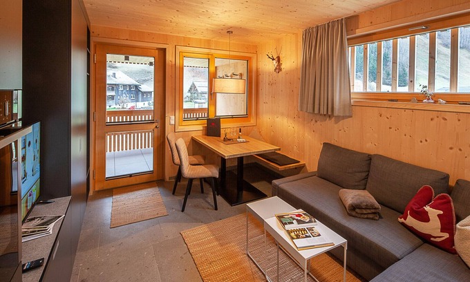 Mellau Apartamento | Eichen Lodge Mellau #C7
