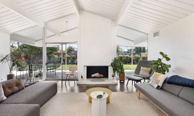 Orange Casa | Eichler Mid-Century Perfect WFH, Relax & Entertain