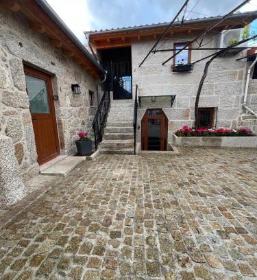 Soajo Casa | Eido de Bairros - Casa Vinha da Touça T1
