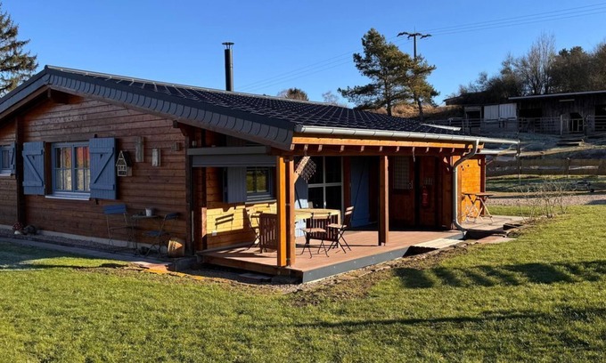 Hillesheim Casa | EifelChalet Niederehe - 4-bed vacation home EifelChalet, 2 bedrooms