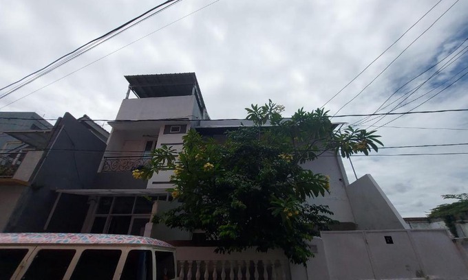 Cideng Casa | Eiffel Residence Cideng - Female Only