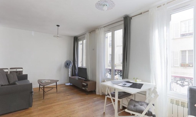 Faubourg Saint-Germain Apartamento | Eiffel Tower Royal Apartment