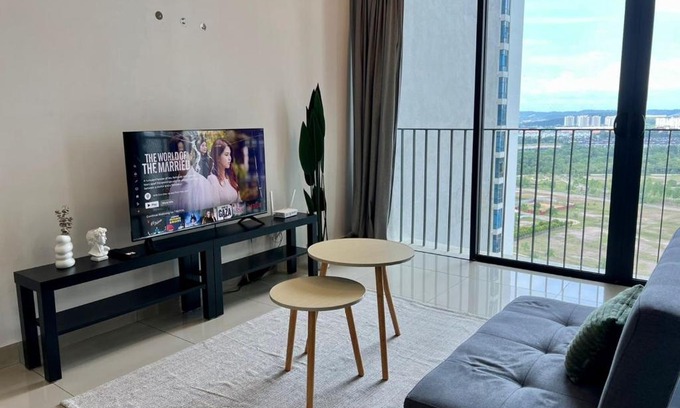Shah Alam Apartamento | Eighteen Suite at Trefoil Setia Alam