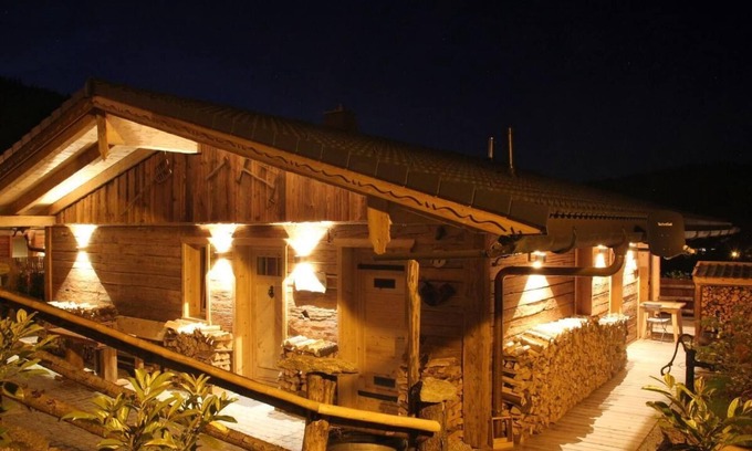 Rabenstein Apartamento | Einzigartige Ferienhütte mit Eigenem Wellnessbereich