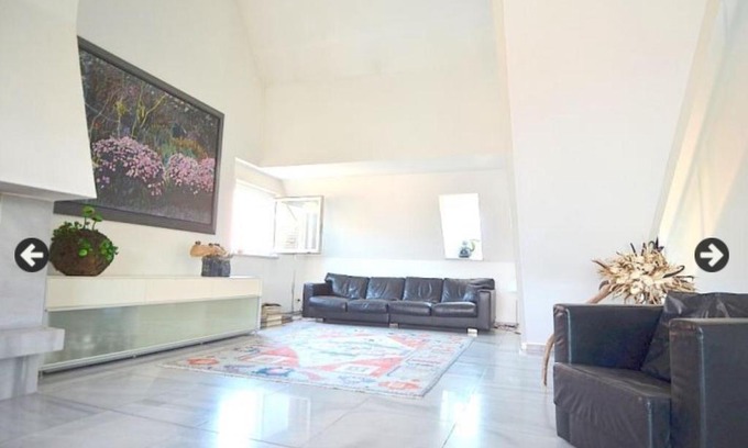 Altstadt - Sankt Sebald Apartamento | Einzigartige Penthauswohnung