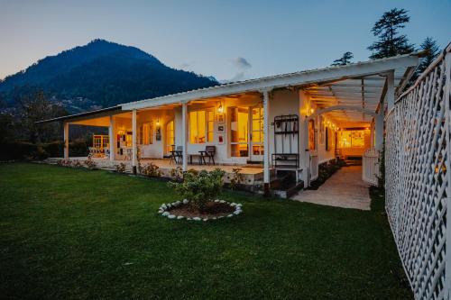 Manali Casa | Ekaa House