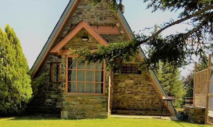 Ger Chalet De Esquí | El Chalet de Ger, cálida casa alpina en la Cerdanya