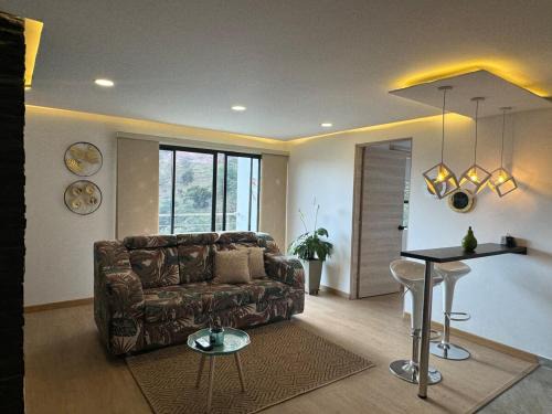 Duitama Casa | El Encanto - La Trinidad, cabaña con jacuzzi