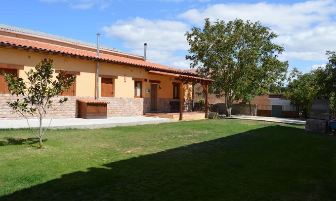 Quintanaelez Casa | El Establo,Casa rural