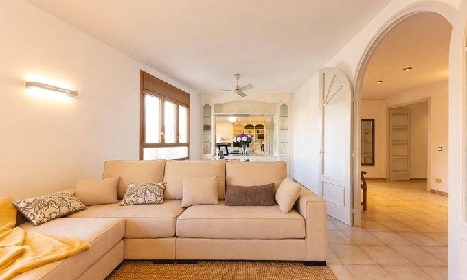 Eixample Apartamento | El Lleó - Apartamento vacacional en Girona | Bravissimo