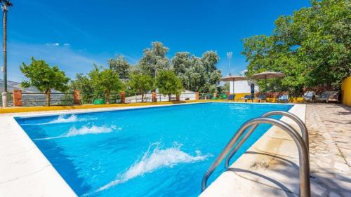 Carcabuey Chalet De Esquí | El Masegal