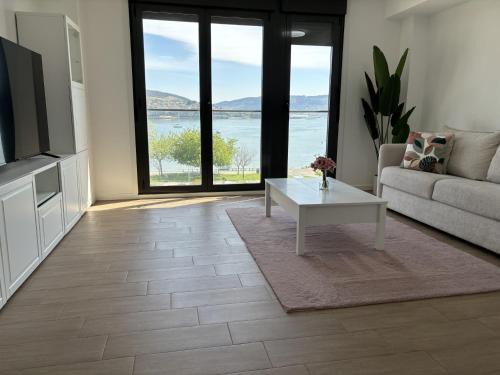 Moana Apartamento | El Mirador Ría de Vigo, apartamento frente al mar, céntrico